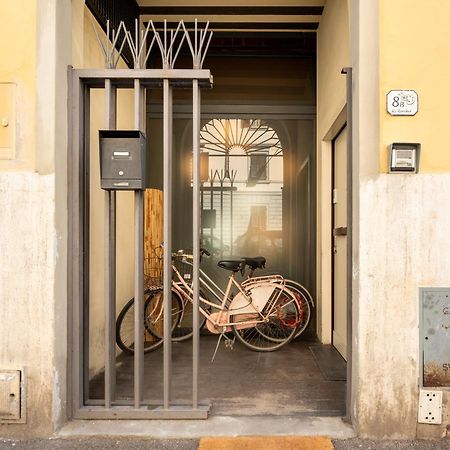 Via Cimabue 8B - Florence Charming Apartments - Metropolitan Loft In Florence - 20 Minute Walk To City Center - Excellent Base For Exploring - Less Than 5 Minute Walk To The Supermarket - Amazing Bakery On The Corner Экстерьер фото