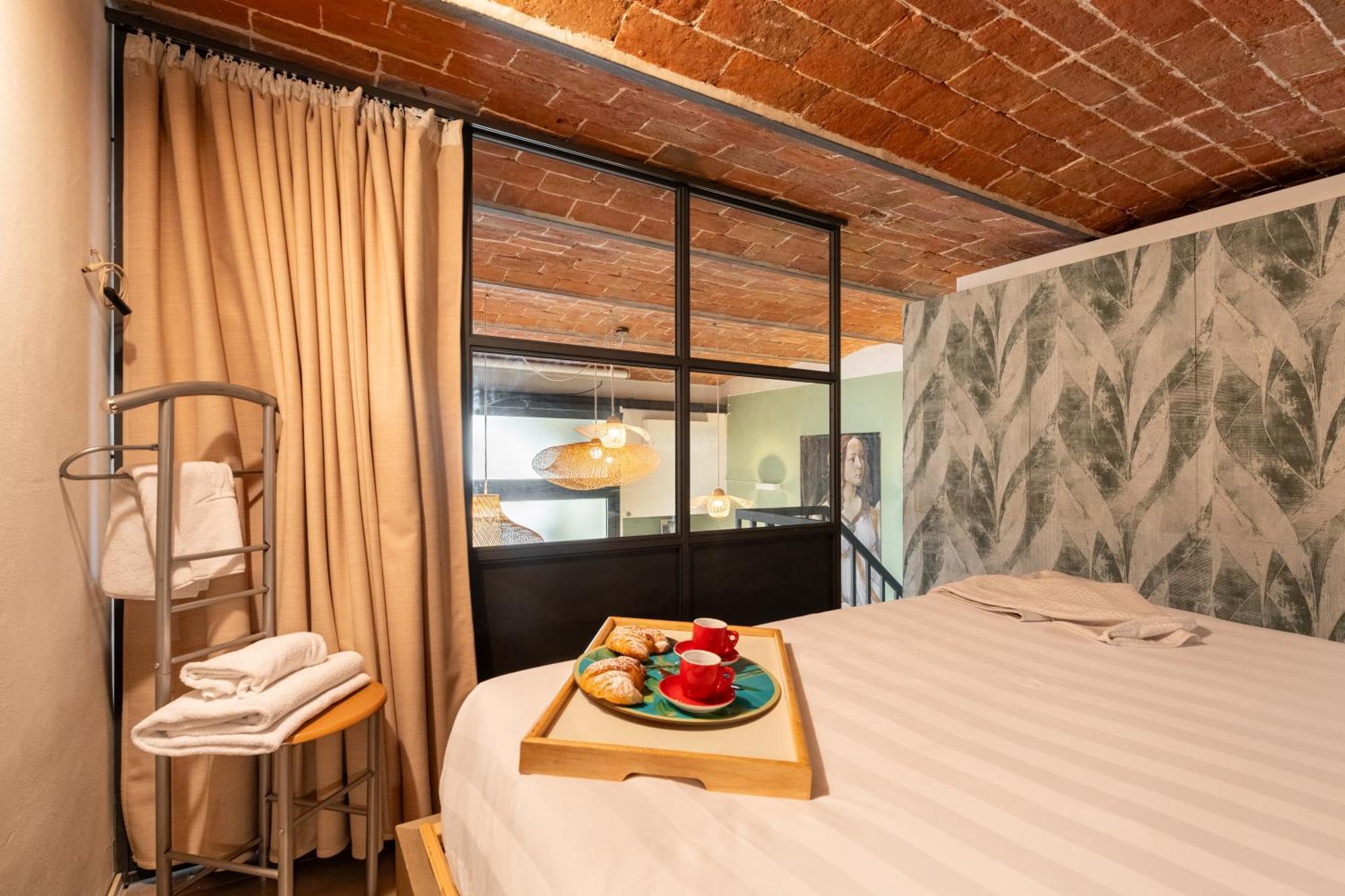 Via Cimabue 8B - Florence Charming Apartments - Metropolitan Loft In Florence - 20 Minute Walk To City Center - Excellent Base For Exploring - Less Than 5 Minute Walk To The Supermarket - Amazing Bakery On The Corner Экстерьер фото
