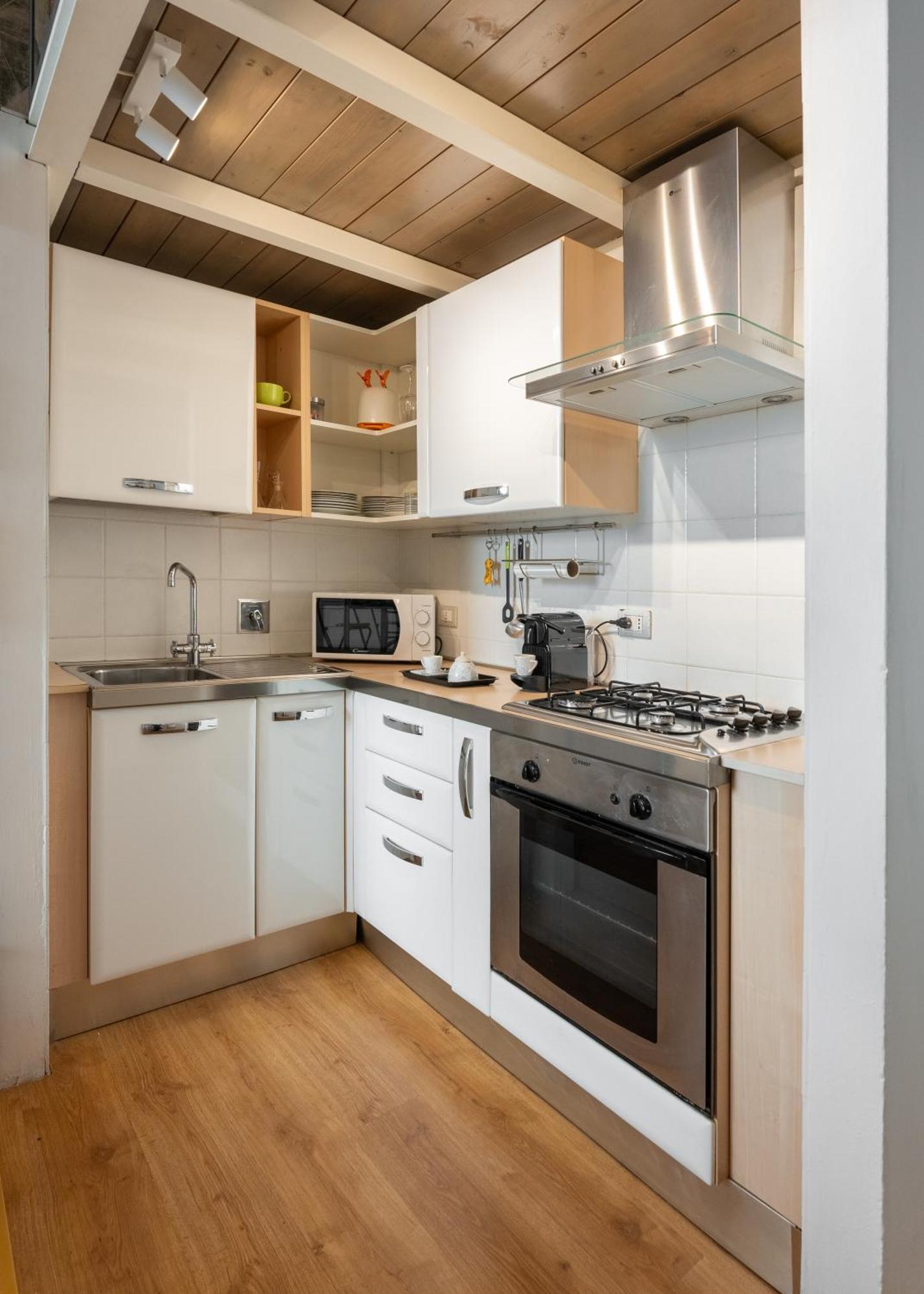 Via Cimabue 8B - Florence Charming Apartments - Metropolitan Loft In Florence - 20 Minute Walk To City Center - Excellent Base For Exploring - Less Than 5 Minute Walk To The Supermarket - Amazing Bakery On The Corner Экстерьер фото